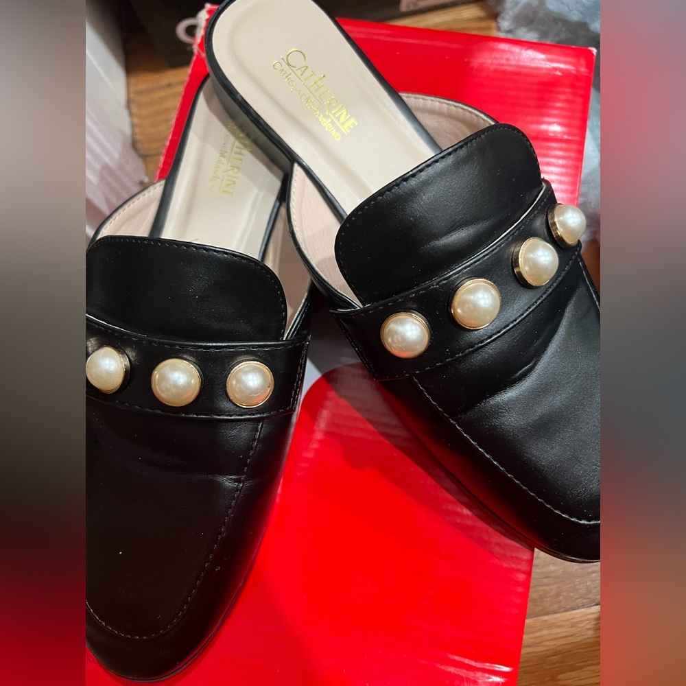 Catherine Malandrino brand mules size 7.5 like brand new!!